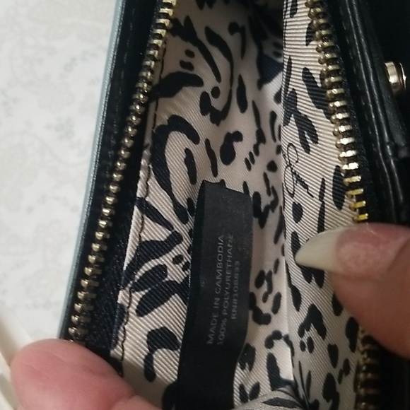 Jessica Simpson Blue Vegan Leather Wallet - Picture 4 of 6